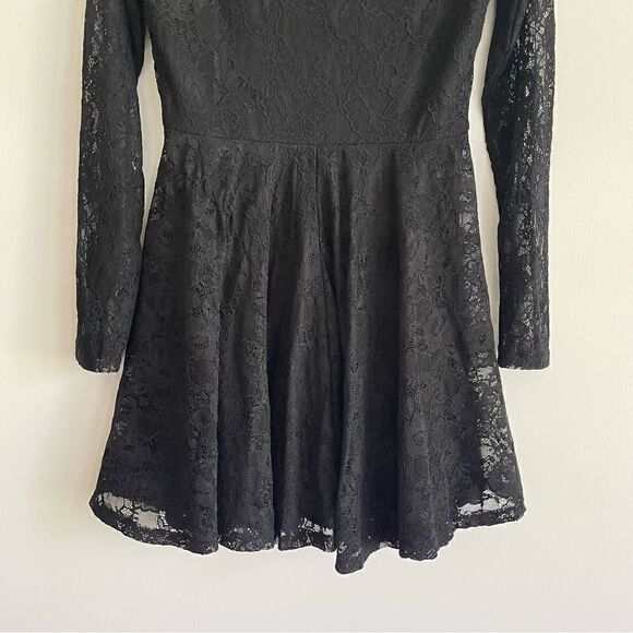 Rewind Floral Lace Black Long Sleeve Dress Women’s Size Medium - Picture 4 of 10